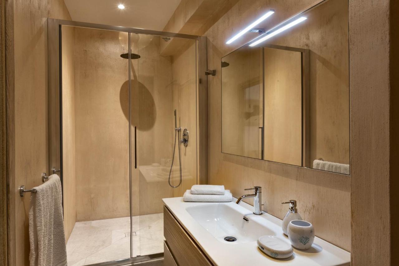 Iconic Luxury Suites Abbiadori Buitenkant foto